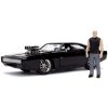 Halálos iramban - Dom figura és Dodge Charger R/T fém autó 1:24