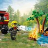 LEGO® City: 60412 4x4 Tűzoltóautó mentőcsónakkal