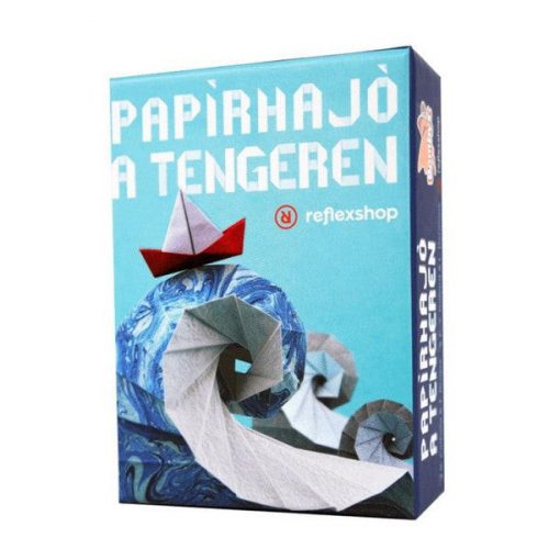 Papírhajó a tengeren